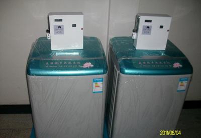投幣洗衣機(jī)全自動(dòng)自助洗衣機(jī)在學(xué)校工廠的應(yīng)用與批發(fā)指南